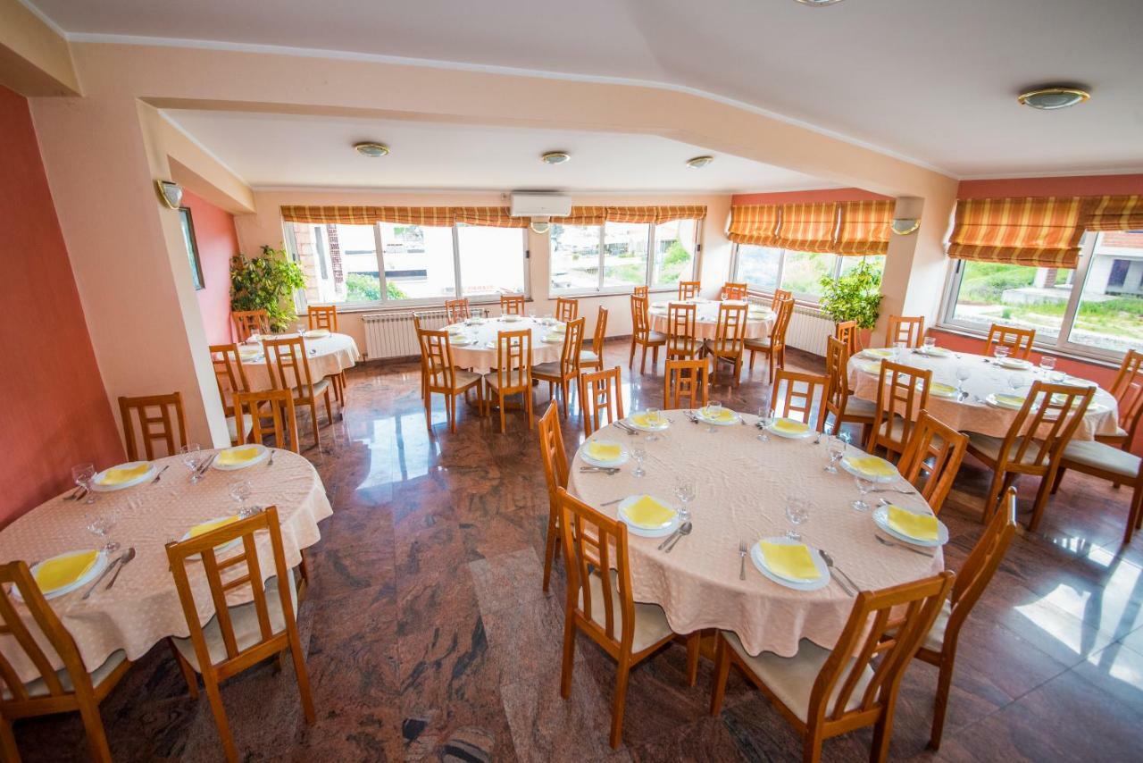 Hotel Lafodija à Međugorje Extérieur photo